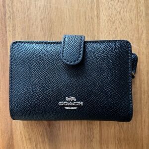 Like new, coach wallet